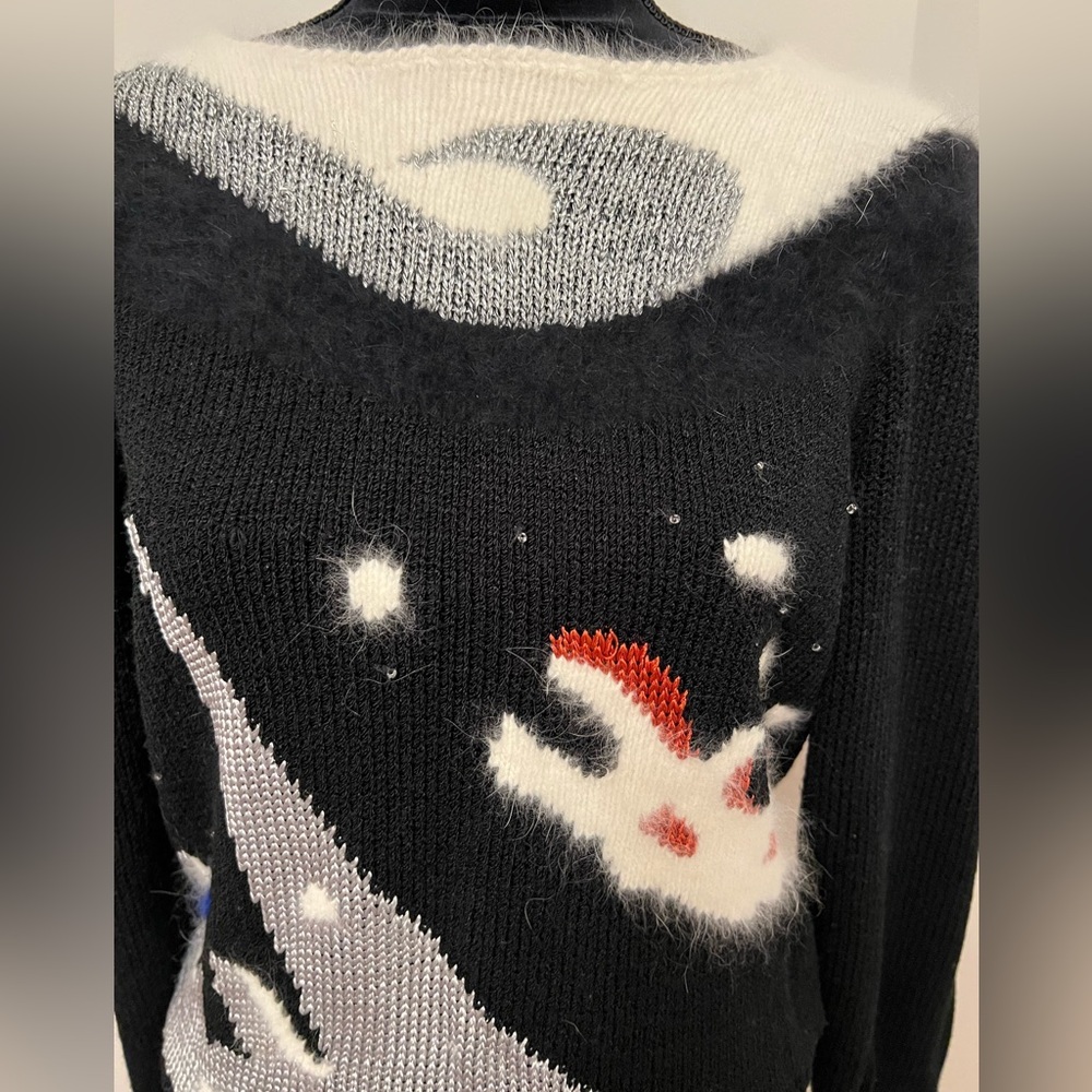 Franco Valeri Vintage 1980s winter themed sweater with Angora and crystals Sz M - Picture 2 of 7